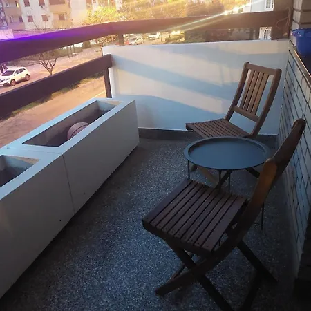 Апартаменты Lovely 1-bedroom