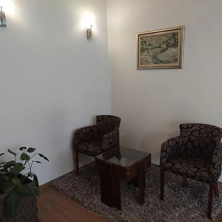 Lovely 1-bedroom * Подгорица