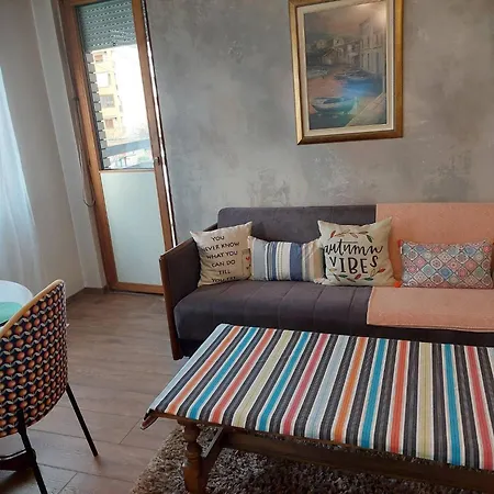 Апартаменты Lovely 1-bedroom
