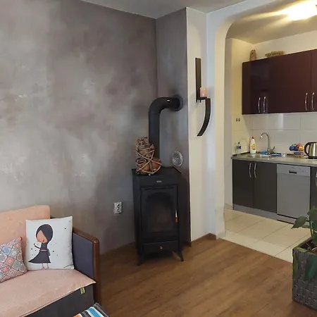 Lovely 1-bedroom Апартаменты *